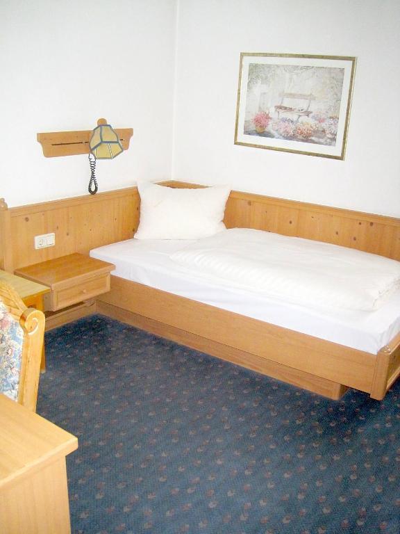 Löwen 3* Randersacker