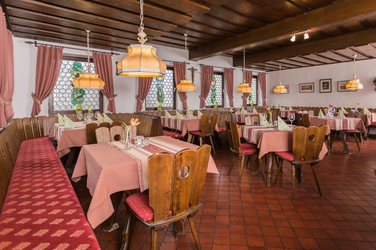Löwen Hotel 3*