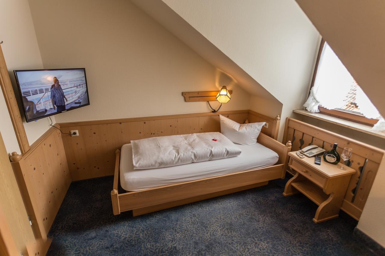 Löwen Hotel 3*