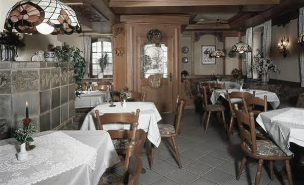 Hotel Löwen 3*